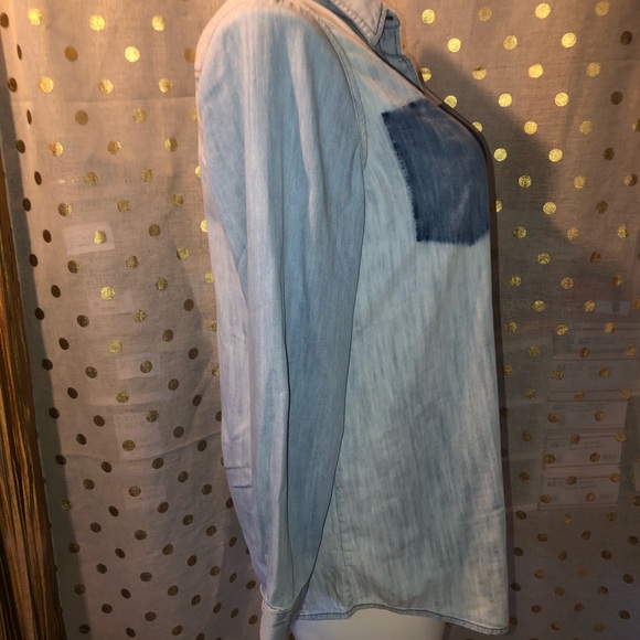Chico’s chambray denim button down shirt - Picture 4 of 8